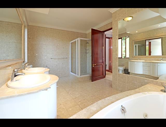 3 BEDROOM HOUSE FOR SALE IN MELROSE